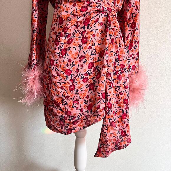 Buddy Love Anisa Feather Cuff Mini Dress Dragonfruit Pink Floral Size Small - Picture 7 of 11